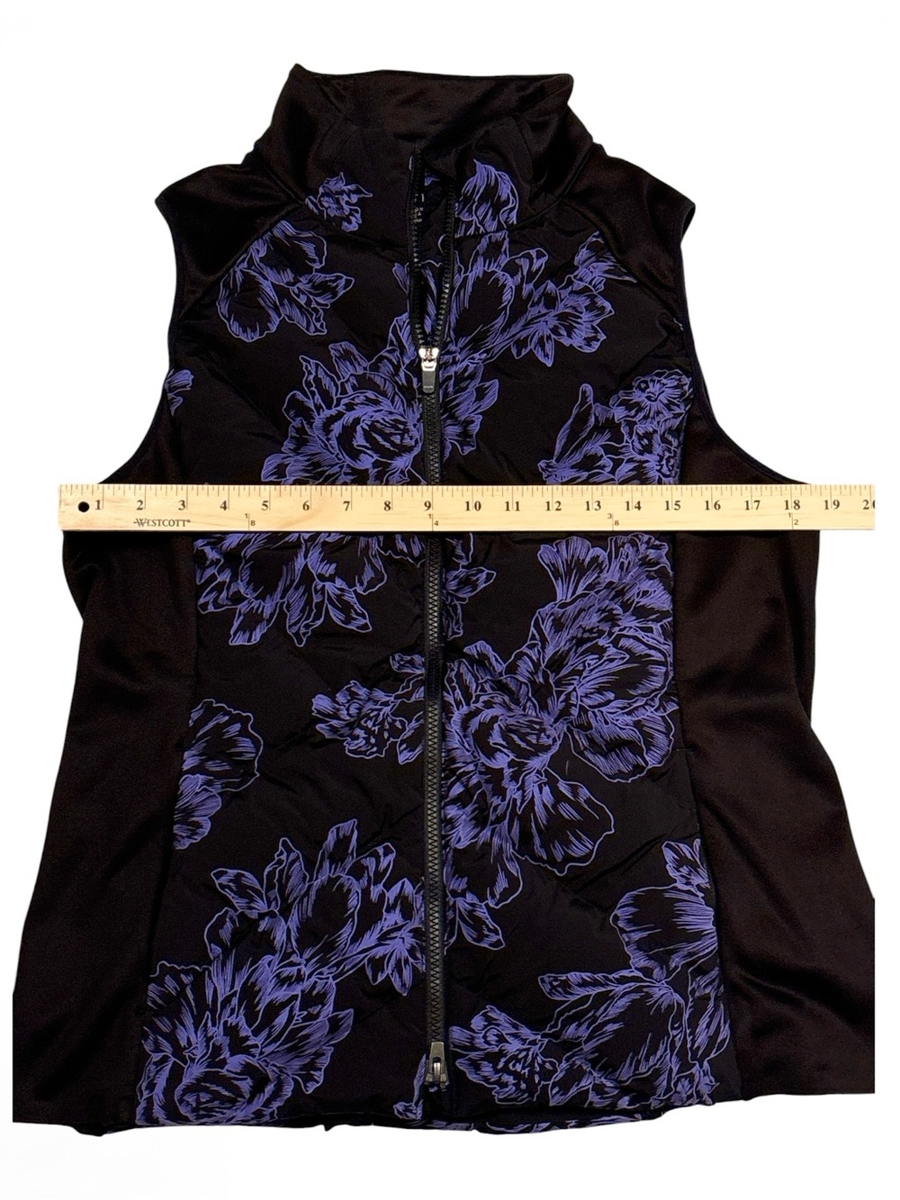 Athleta Inlet Reflective Astral Bloom Purple/Black Quilted Vest Women SZ. Large - Picture 6 of 9